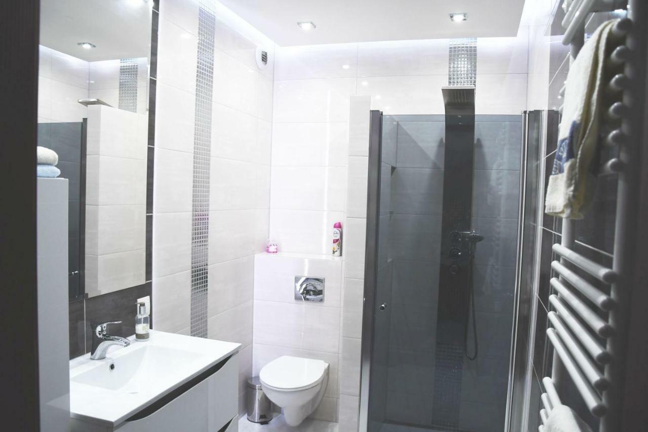 Apartament Wilga Park Krakow Ngoại thất bức ảnh